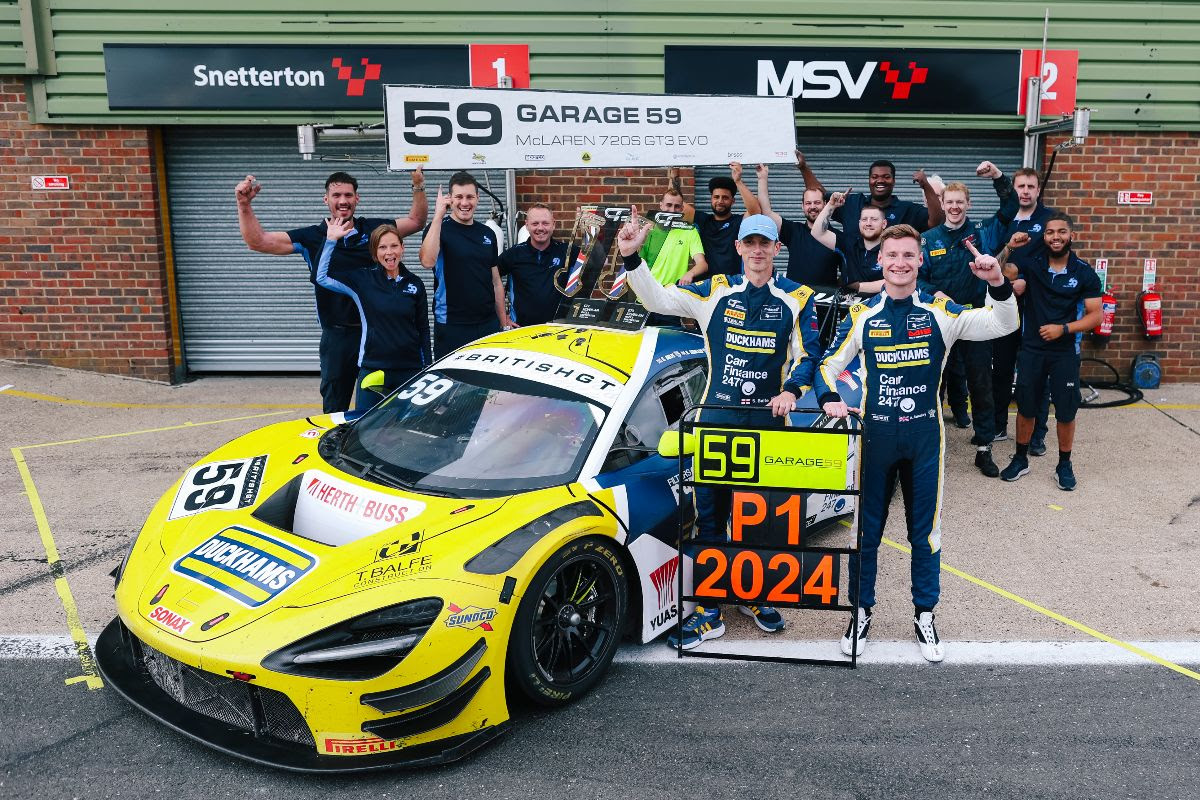 Duckhams Yuasa Racing wraps up Silver-Am title with Snetterton victory